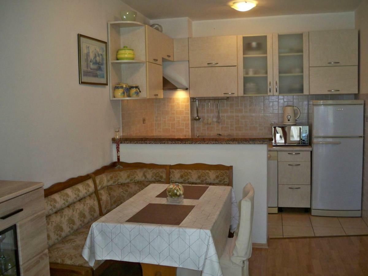 Apartmani Perkovic Baška Voda المظهر الخارجي الصورة