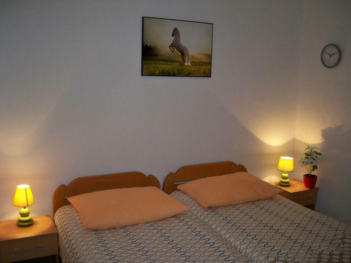 Apartmani Perkovic Baška Voda المظهر الخارجي الصورة